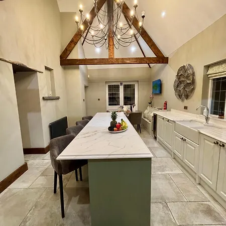North - A Stylish Family Retreat Once Owned By Beatrix Potter Villa *