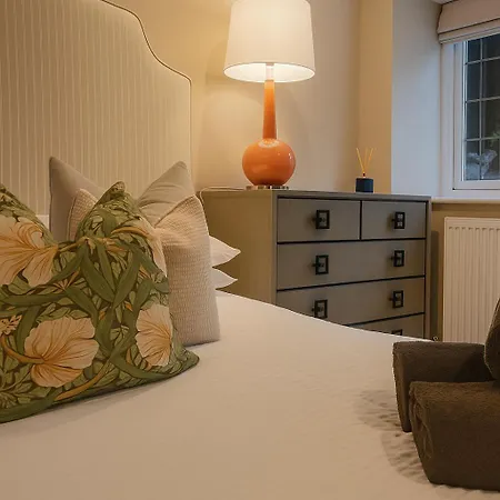 Villa North - A Stylish Family Retreat Once Owned By Beatrix Potter *