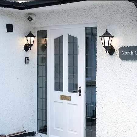 North - A Stylish Family Retreat Once Owned By Beatrix Potter Villa Bowness-on-Windermere