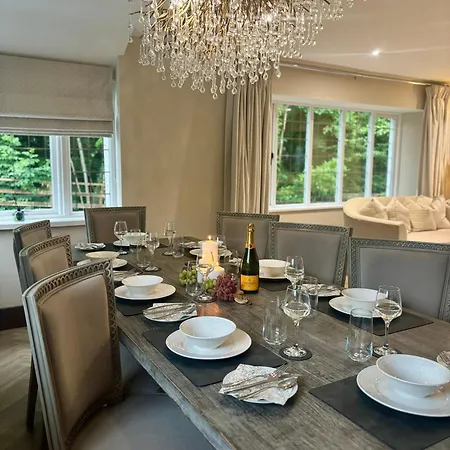 Villa North - A Stylish Family Retreat Once Owned By Beatrix Potter *