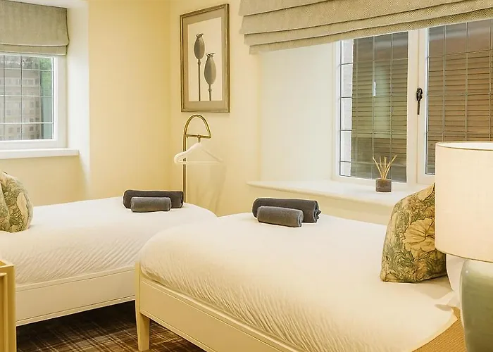 North - A Stylish Family Retreat Once Owned By Beatrix Potter *