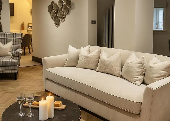 North - A Stylish Family Retreat Once Owned By Beatrix Potter *