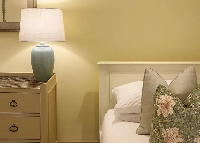 North - A Stylish Family Retreat Once Owned By Beatrix Potter Bowness-on-Windermere