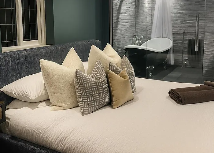 North - A Stylish Family Retreat Once Owned By Beatrix Potter Villa